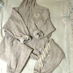 Pink pullover & sweatpants